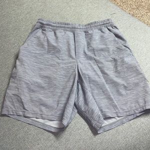MENS LULULEMON PACE BREAKER SHORTS WITH LINER SIZE SMALL